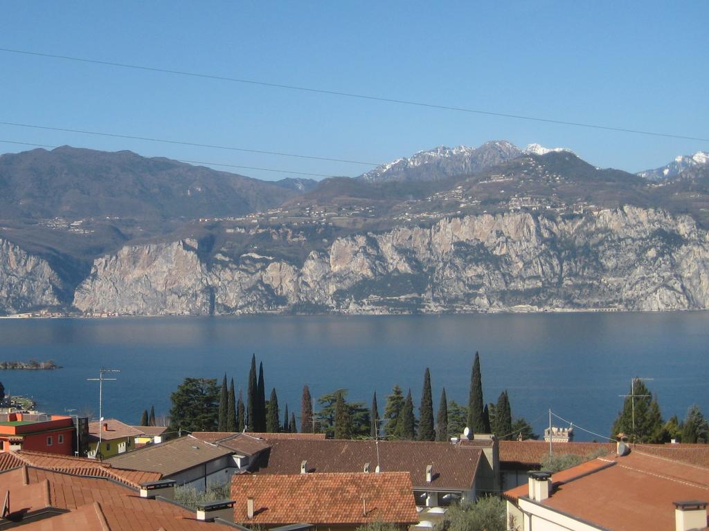 Casa Bianca Hotel Malcesine Exterior foto
